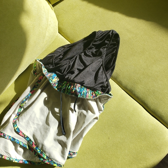 Nike dri-fit shorts - Picture 7 of 9